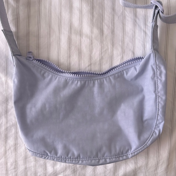 BAGGU MIFFY Small Crescent Bag - Picture 4 of 5